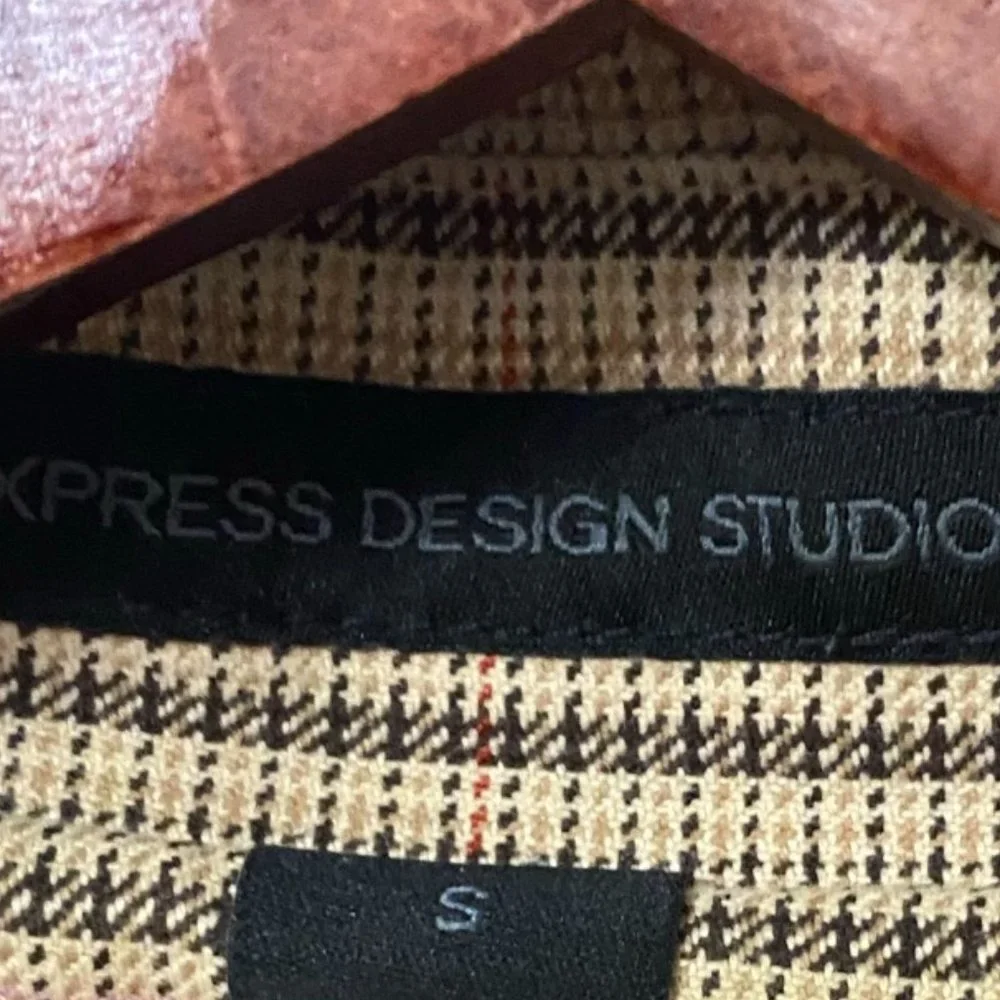 Express Plaid Trench Coat - Picture 4 of 14